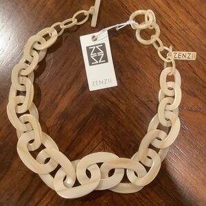 Weekend special!  ZENZII tortoise, oval link necklace, beige.